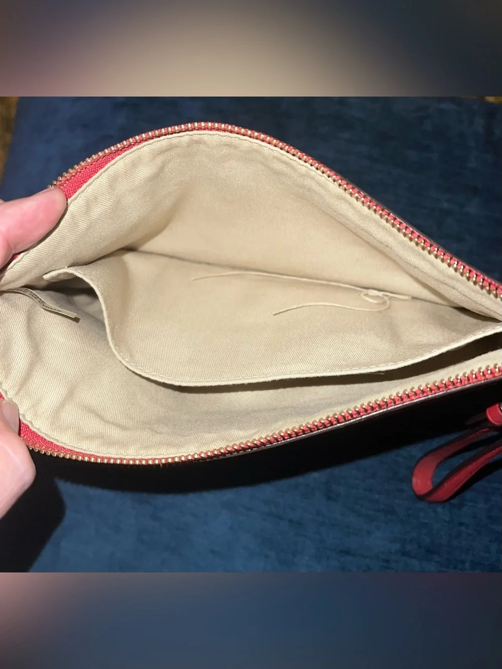 *VINTAGE* Coach Red Leather Clutch/Wristlet with Gold Logo